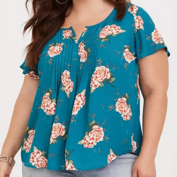 Torrid Blue Flutter Sleeve Blouse with Pleated Design - Picture 1 of 8